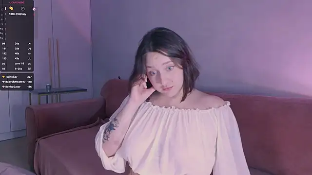 Snapshot of Oh_mylissa chatting on February 5, 2:29 am Oh mylissa online show from February 5, 2:29 am