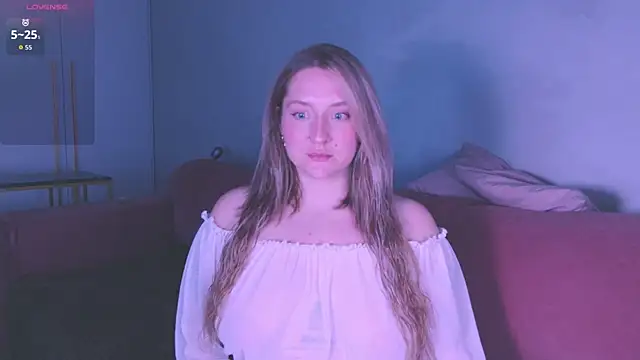 Snapshot of Oh_mylissa chatting on October 28, 7:05 pm Oh mylissa online show from October 28, 7:05 pm