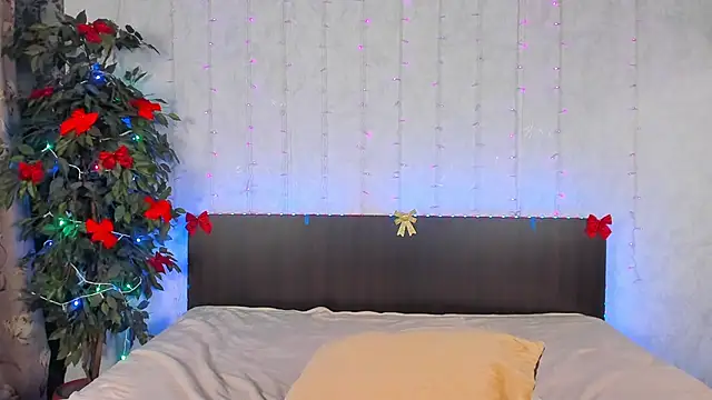 Milana Crystal  online show from December 31, 11:20 am