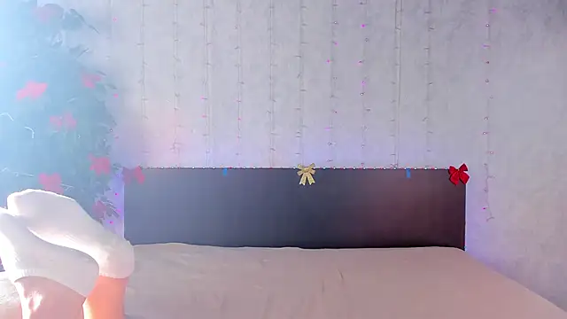 Milana Crystal  online show from January 5, 11:37 am