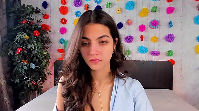 Milana Crystal  online show from March 17, 8:18 am