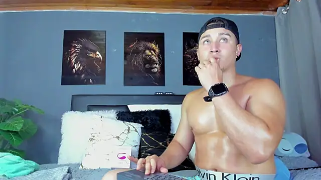 francesco evan online show from November 15, 9:11 pm