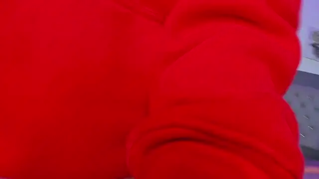 Snapshot of Kylie2211 chatting on January 31, 3:09 am Kylie2211 online show from January 31, 3:09 am