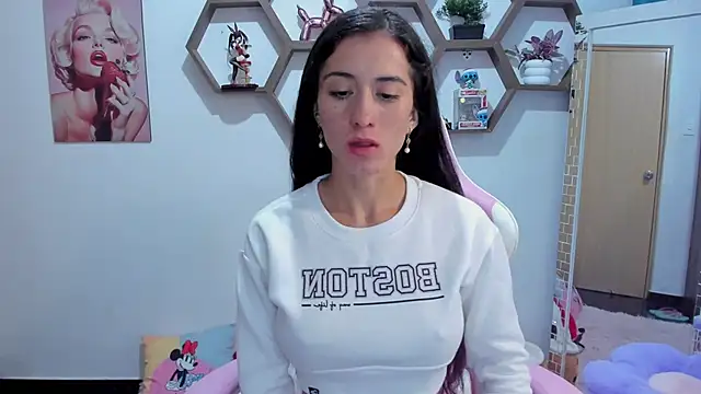 SharonSander online show from February 12, 4:23 am