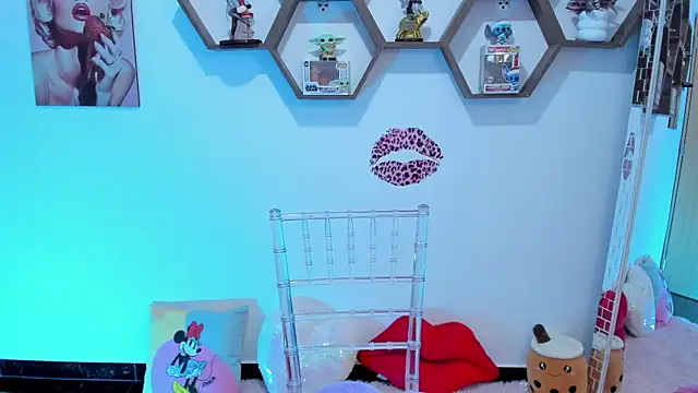 SharonSander online show from February 27, 7:34 am