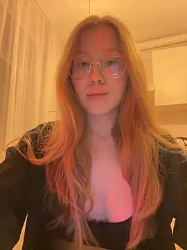 Eva Weyne online show from December 27, 5:05 pm