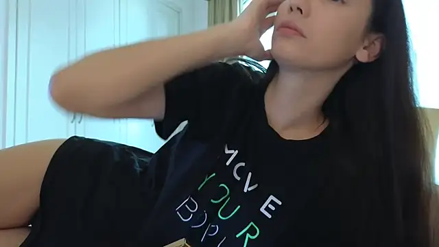 Mr-and-Mrs-Smith online show from March 10, 6:27 am