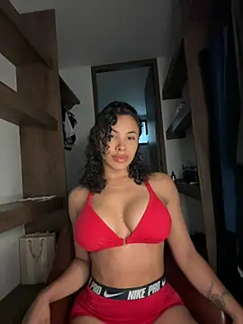 Brunettexio online show from January 19, 7:47 pm