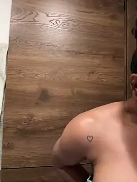 Brunettexio online show from February 9, 2:49 am