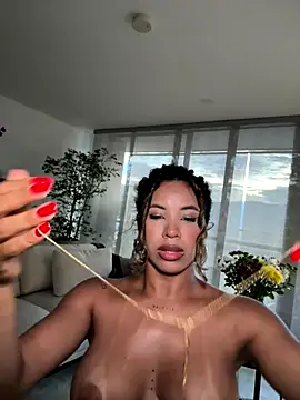 Brunettexio online show from September 20, 10:44 pm