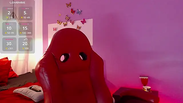 fransheska rossi online show from January 8, 3:07 pm