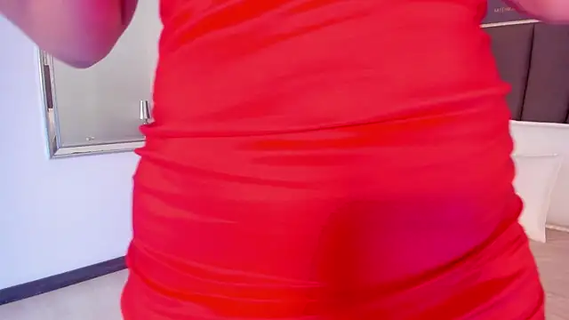 Sofi Perez  online show from February 7, 11:34 am