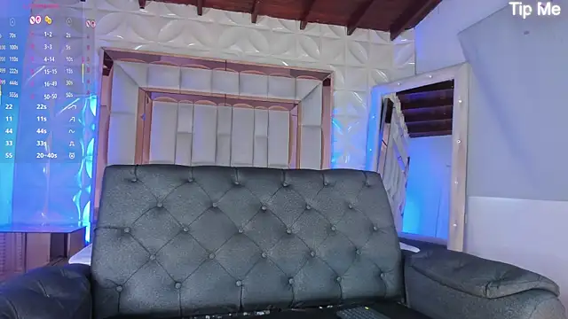 nicole cooper   online show from October 28, 7:38 pm