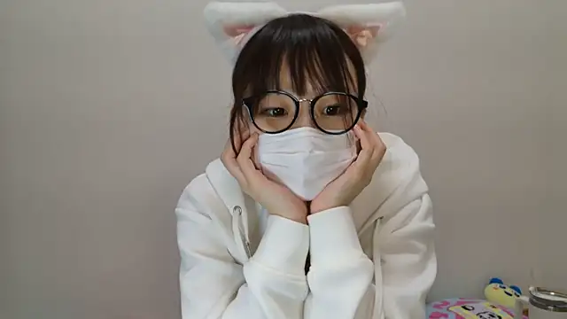 hi---chan- online show from January 30, 12:50 am