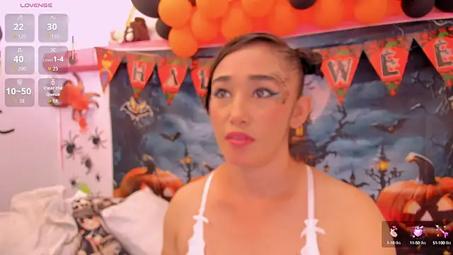 charlotte-11 online show from October 16, 4:41 pm