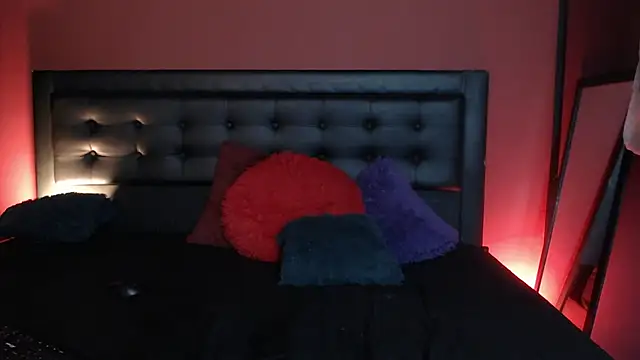 Snapshot of _Tattoo_Couple chatting on February 27, 4:32 pm Tattoo Couple online show from February 27, 4:32 pm