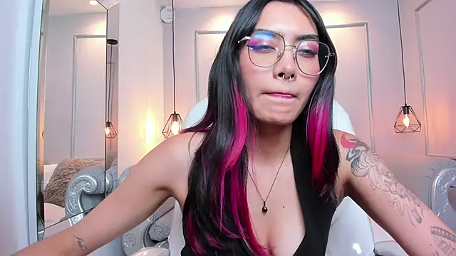 AzuraKindong online show from March 19, 10:42 pm