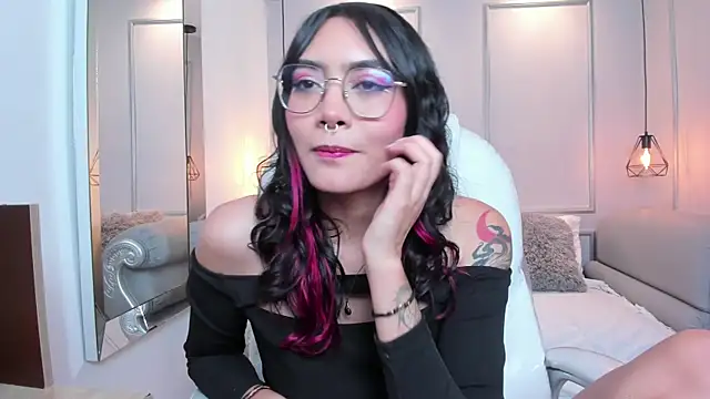 AzuraKindong online show from March 21, 10:28 pm