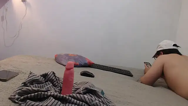 Snapshot of barbie_brunette chatting on March 4, 10:27 pm barbie brunette online show from March 4, 10:27 pm