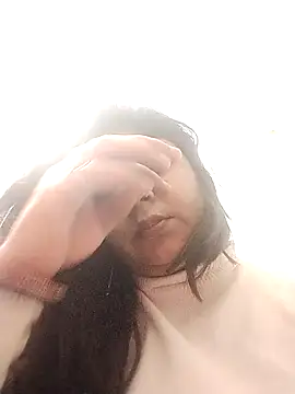 Husnpari20 online show from December 25, 4:43 pm