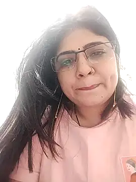 Husnpari20 online show from December 28, 5:14 pm