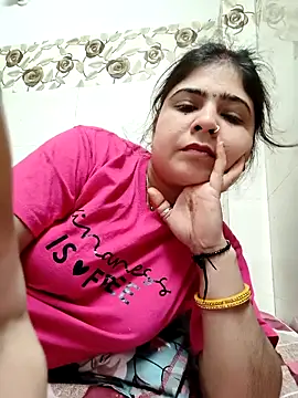 Husnpari20 online show from March 8, 5:54 pm