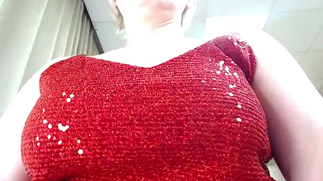 BlondeBrilliant7 online show from January 18, 12:26 pm