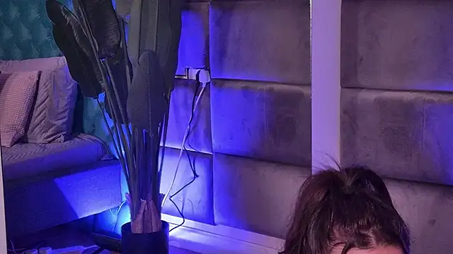 SecretSienna online show from November 10, 4:44 am