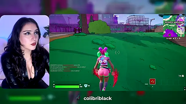 Snapshot of freya_bella_ chatting on November 27, 7:54 am freya bella online show from November 27, 7:54 am