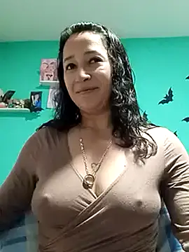 emilypoppy3 online show from December 18, 1:34 pm