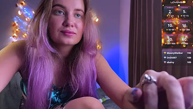 Femdom Lola online show from December 26, 6:43 pm