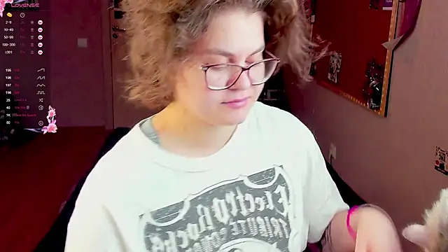 Snapshot of Sashy_Way chatting on January 12, 7:43 am Sashy Way online show from January 12, 7:43 am