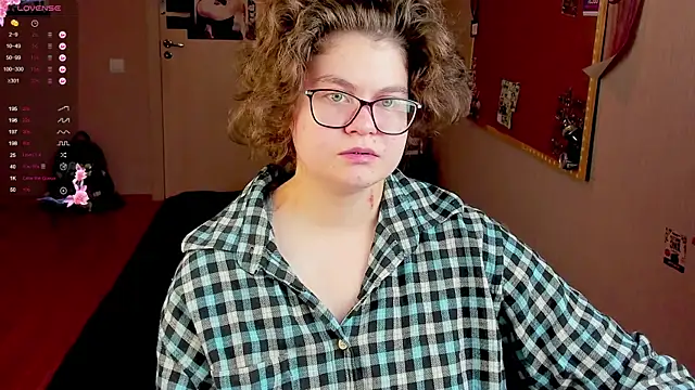 Snapshot of Sashy_Way chatting on January 16, 12:20 pm Sashy Way online show from January 16, 12:20 pm