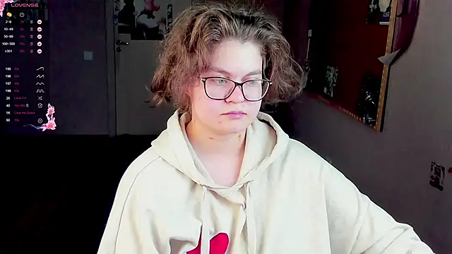 Snapshot of Sashy_Way chatting on January 18, 3:59 pm Sashy Way online show from January 18, 3:59 pm