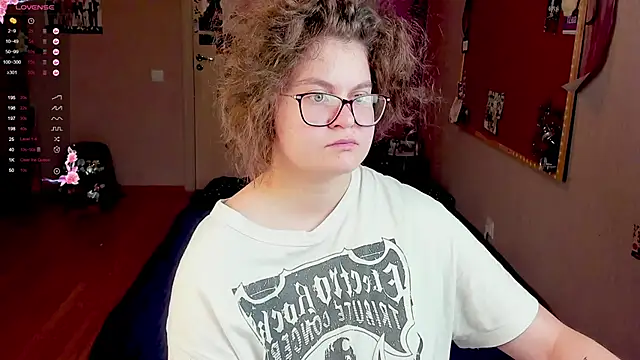 Snapshot of Sashy_Way chatting on January 26, 1:58 pm Sashy Way online show from January 26, 1:58 pm