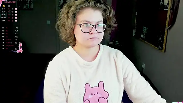 Snapshot of Sashy_Way chatting on March 8, 4:50 pm Sashy Way online show from March 8, 4:50 pm