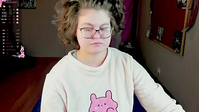 Snapshot of Sashy_Way chatting on March 21, 4:07 pm Sashy Way online show from March 21, 4:07 pm