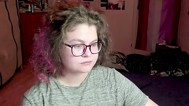 Snapshot of Sashy_Way chatting on October 8, 6:38 pm Sashy Way online show from October 8, 6:38 pm