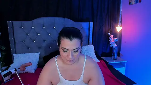 martina foxy  online show from March 10, 3:41 pm