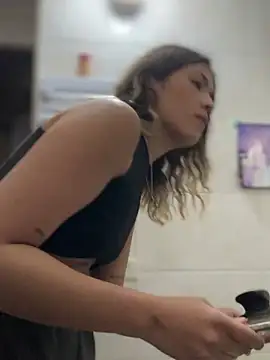 Snapshot of Mila_Morgan chatting on January 18, 12:13 am Mila Morgan online show from January 18, 12:13 am