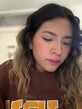 Snapshot of Mila_Morgan chatting on January 30, 9:14 pm Mila Morgan online show from January 30, 9:14 pm