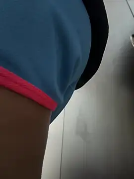 Snapshot of Mila_Morgan chatting on February 18, 3:10 pm Mila Morgan online show from February 18, 3:10 pm