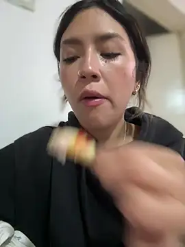 Snapshot of Mila_Morgan chatting on February 28, 8:50 pm Mila Morgan online show from February 28, 8:50 pm