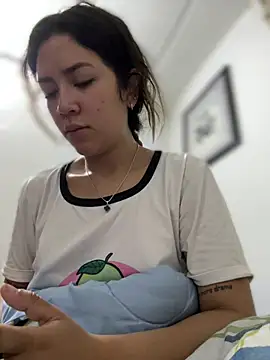 Snapshot of Mila_Morgan chatting on March 3, 2:04 pm Mila Morgan online show from March 3, 2:04 pm