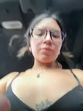 Snapshot of Mila_Morgan chatting on March 3, 8:21 pm Mila Morgan online show from March 3, 8:21 pm