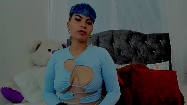 ivanna rivera online show from January 9, 6:15 pm