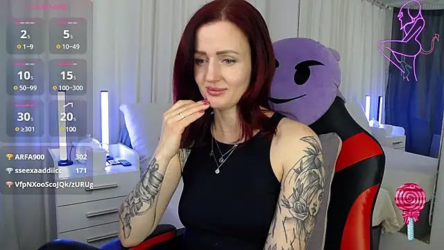 ElisaJane online show from January 10, 4:22 am