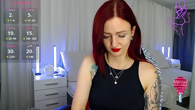 ElisaJane online show from February 20, 10:15 pm