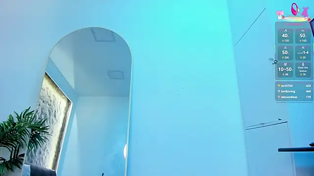 Isa  Blanc online show from March 16, 9:38 am