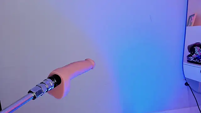 Snapshot of violeth_hill chatting on March 9, 7:59 pm violeth hill online show from March 9, 7:59 pm